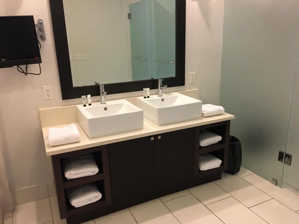 Doral 2-Story Villa 3 Bed 4 Bath At Provident Doral At The Blue Miami Exterior photo